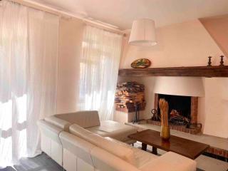 Tuscany Villa 250m2, private land 3000m2 - 5