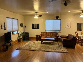 Rainbows End Fishing Resort - 4