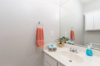 Charming 1 Bedroom Retreat! - Edinburg - 7