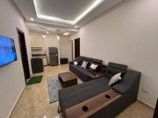 Apartment 2 bedroom and 2 Bathroom pool view at mirage bay - Hurghada - 3