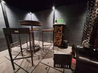Moonsticks House - Exquisite Property, Sleeps 14 - Norwich - 1