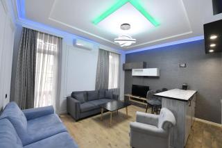 Republic Square's doorstep haven - Yerevan - 6