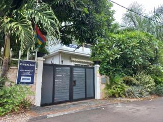 Open Air Café & Apartments - Port Louis - 6