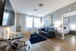 Hollywood, 21, 24 Hr Gym, Free Parking, Wi-fi - 5