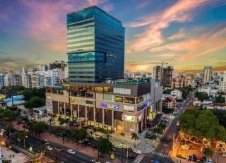 Deluxe_Suite_1BDR_POOL_GYM_SAUNE - 3