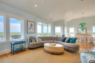 Miss Rumphius by the Sea - Oak Island - 1