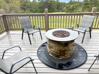 Mountain Vistas House and Acreage - Monument - 9