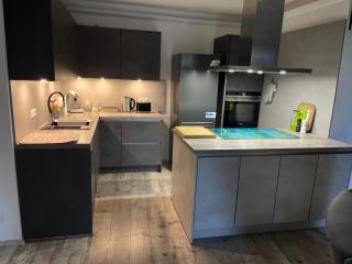 Geräumige, moderne 110 qm Wohnung Nähe Messe Essen - 0