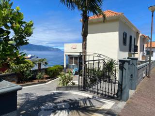 The Vista House - Ponta Delgada - 0