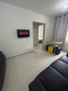 Apartamento prático à 850 metros da praia da Martim de Sá - Caraguatatuba - 3