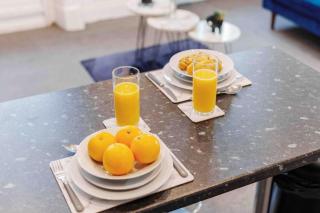 Sleeps 5! Perfect for Work & Family Stays - FREE Parking & WiFi - 5