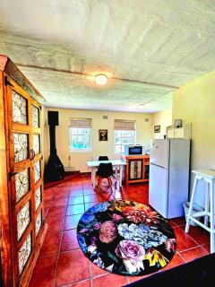 LuxuryGuesthouse GardenCottage - Clarens - 3