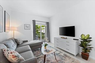 Modern apartment in Edgewater - Miami - 5