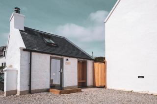 Keeper`s bothy - Ullinish - 6