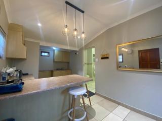 Tiny Home in Upper Walmer Single - 6