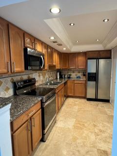 Modern ocean view 1 bedroom direct beach access - Hollywood - 1