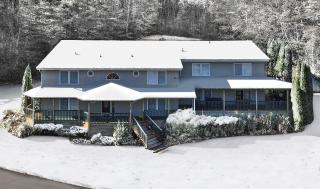 Blue Ridge Mountain Lodge - Banner Elk - 1