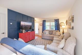 River Shores Cottage - 2