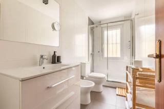 10 min Casco Viejo ! Terraza propia - 2