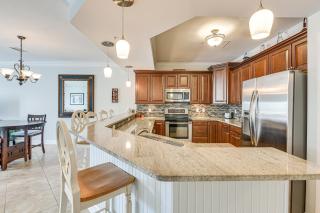 Sunny Miramar Beach Condo with Beach Access! - Destin - 2