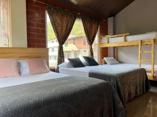 Holiday House - 3 Bedroom 3 Bathroom - Baños - 1