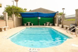 Americas Best Value Inn Harlingen - Harlingen - 7
