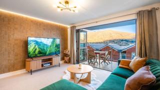 The Nugget-Free Parking-Lake Views-Family Friendly - Queenstown - 0