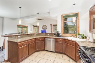 Boulevard Condo - Unit 241 - 2