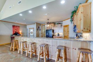 Views and Private Dock Lakefront Eustace House! - Eustace - 2
