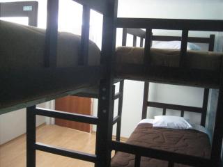 Mango Hostel B&B - 6