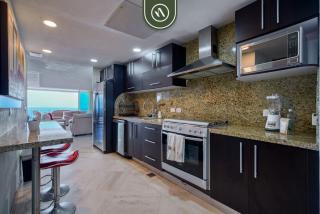 Amazing Condo with Ocean View - Jacuzzi - Beach - Puerto Vallarta - 2