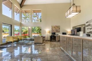 Best Western Plus Inn Scotts Valley - 9