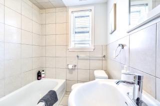 1BR Apartment in Corktown Hamilton - Hamilton - 6