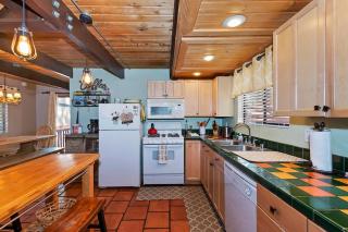Treehouse Retreat Moonridge - Big Bear Lake - 4