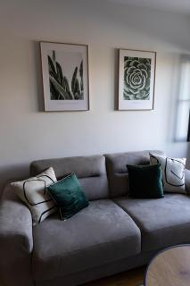 Aveny Lux Apartment - 4