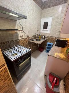 Spacious 2-Bedroom Apartment - Families Only - 8