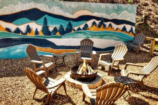Treehouse Cabin with Mountain, River Views and Arcades - Blue Ridge - 8