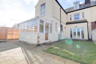 North Denes Villa - 3