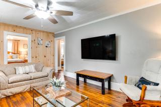 3 Mi to Downtown Home with Fire Pit in Forest City - Forest City - 7