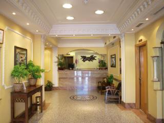 Hotel Don Luis - 0