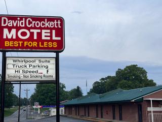 David Crockett Motel - Lawrenceburg - 3