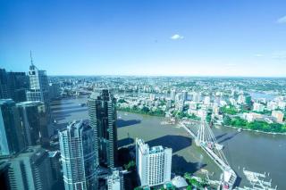 Want to live amongst the clouds? - Brisbane - 9