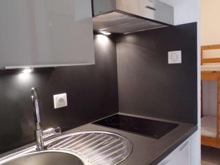 Studio Cabine Spacieux avec Parking et Vue - FR-1-328-214 - 3