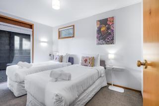 Tree Top Retreat in Central City - By KOSH BNB - Hamilton - 2