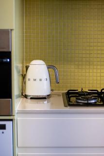 Glenelg Oasis, Pool, Gym, Spa & Sauna, Free Parking, City Views - 7