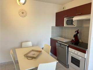 Appartement 2 pièces avec terrasse et parking privé, proche centre et plage - FR-1-229D-131 - Fleury - 1