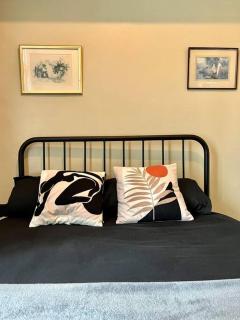 A Comfy Studio in Salcedo, Makati! + WI-FI & POOL - Manila - 4