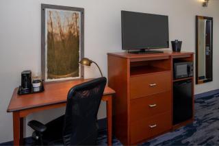 Fairfield Inn and Suites Gulfport / Biloxi - Gulfport - 1
