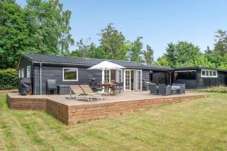 Lovely Secluded Cottage In Dronningmølle - 9