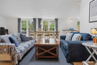 Lovely Secluded Cottage In Dronningmølle - 7